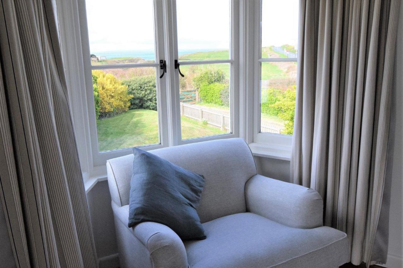 Greystone Cottage - Sea Views, Short Stroll To A Beautiful Sandy Beach Brook  Extérieur photo